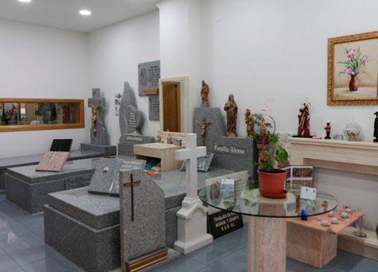 Arte funerario en mármol en Madrid
